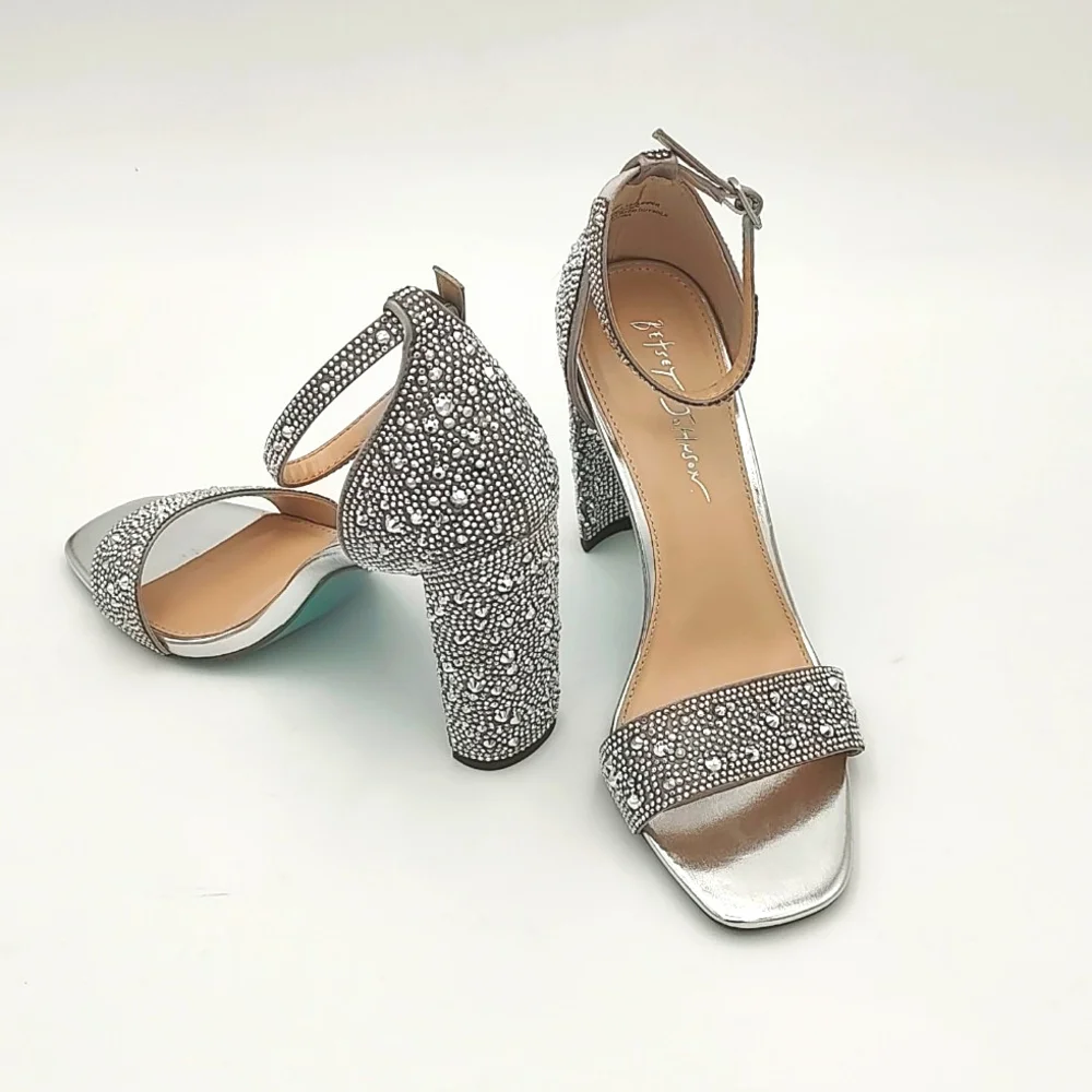 Betsey Johnson Silver Rhinestone Rina Heels 8.5 New - Picture 2 of 15